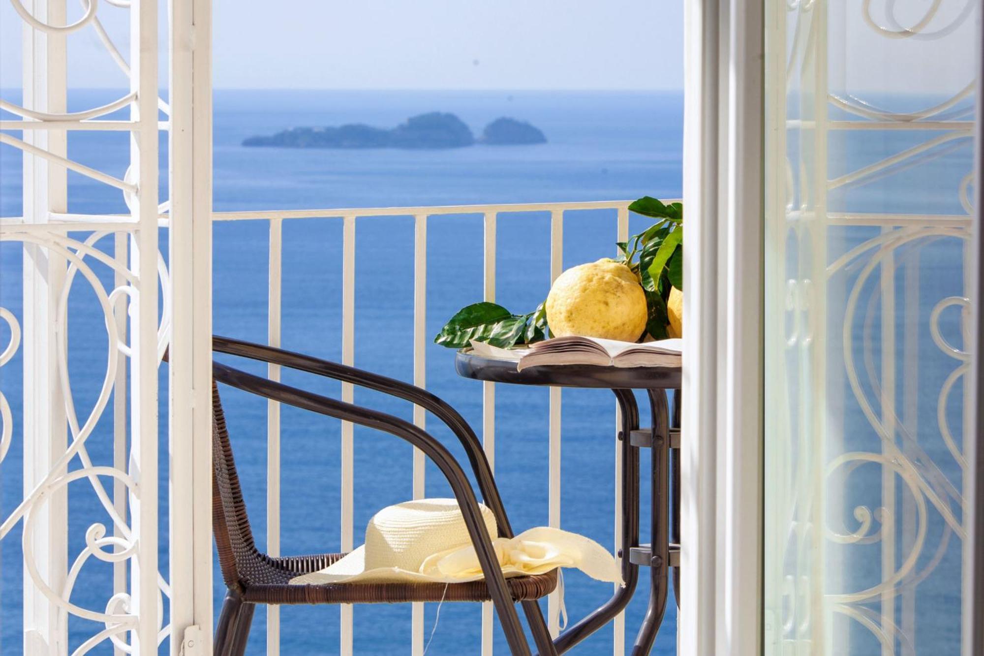 Amore Rentals - Villa Anna ポジターノ エクステリア 写真